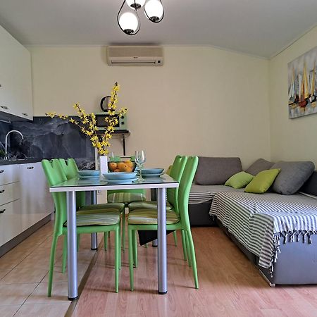 Apartment Penic Каштела Экстерьер фото